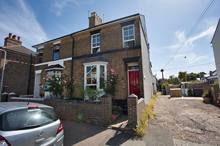3 Bedroom Semi-Detached House To Rent In Cambridge Road, Walmer, Deal, Kent, CT14