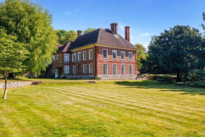 9 Bedroom Detached House To Rent In Shingle Barn Lane, Hunton, Maidstone, ME15