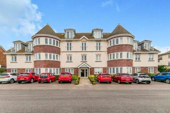 2 Bedroom Penthouse To Rent In Collingwood Road, Clacton-On-Sea CO15