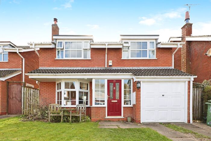 4 Bedroom Detached House For Sale In Home Close, Bubbenhall, Coventry, CV8