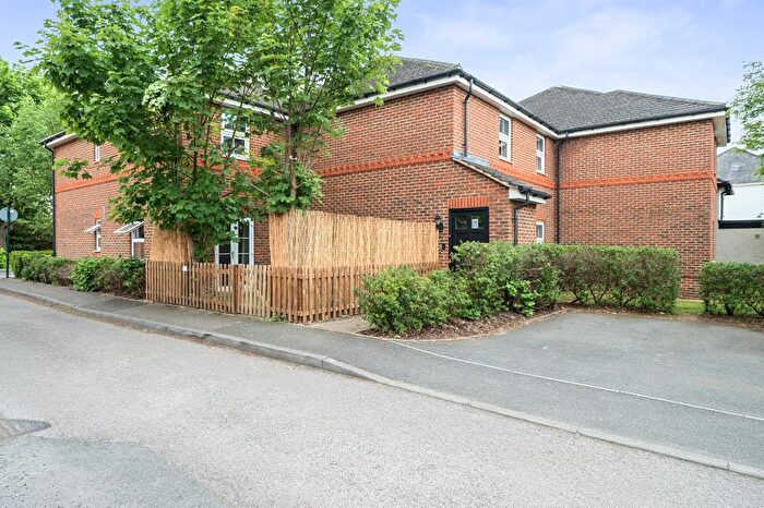 2 Bedroom Flat For Sale In Maidenhead, Berkshire, SL6