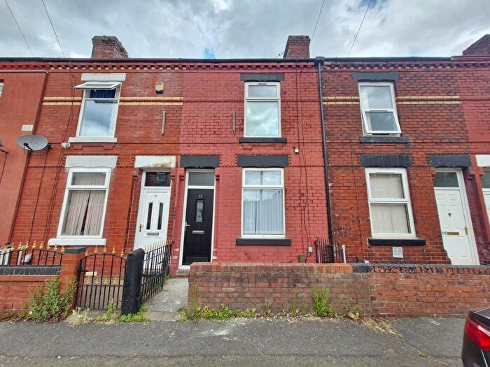 2 Bedroom Terraced House To Rent In Ewan Street, Manchester, M18