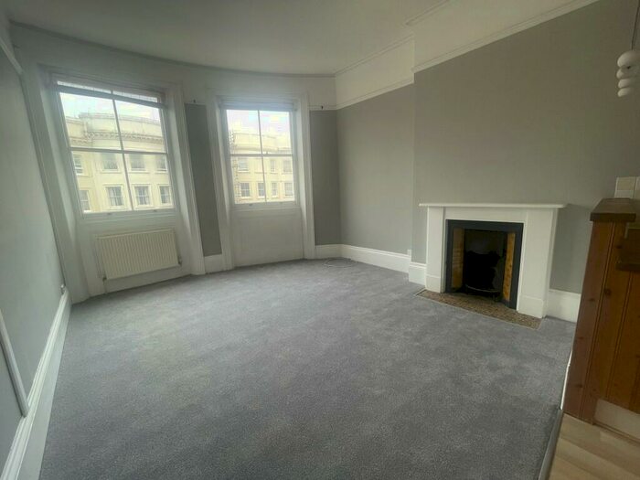 2 Bedroom Apartment To Rent In Brunswick Place, Hove, BN3
