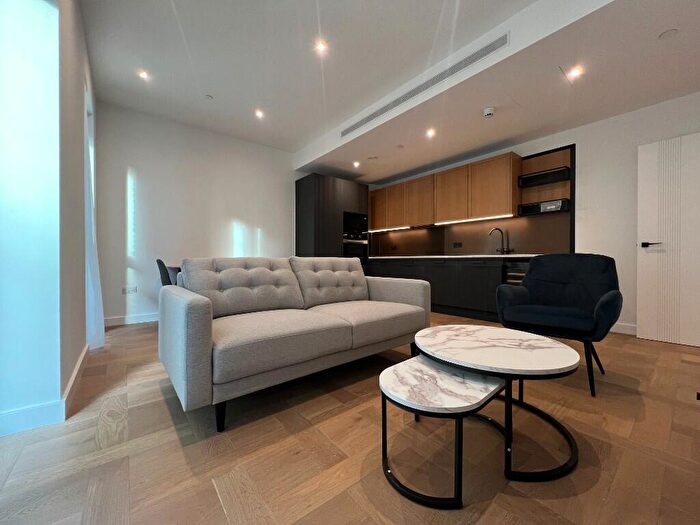 2 Bedroom Apartment To Rent In (January) Merino Gardens, London Dock, London, E1W