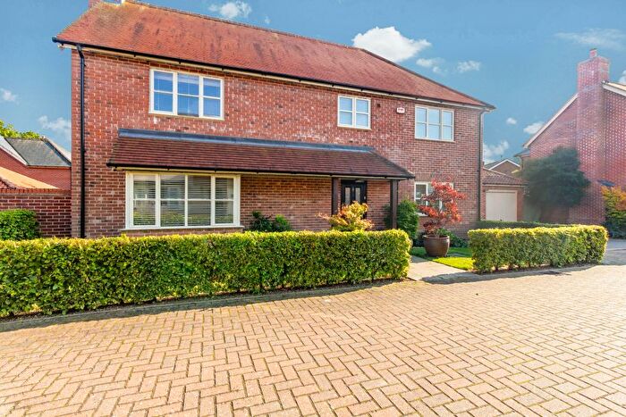 4 Bedroom Detached House For Sale In Salis Close, Tiptree, Colchester, CO5