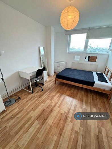 5 Bedroom Flat To Rent In Buxton Court, London, N1