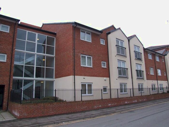 2 Bedroom Block Of Flats To Rent In St Mary`S Street, Crewe, Cheshire, CW1