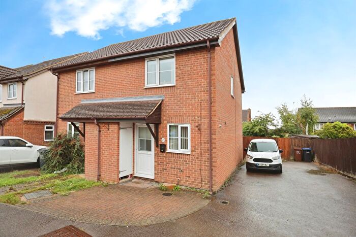 2 Bedroom Terraced House For Sale In Aster Close, Northampton, NN3