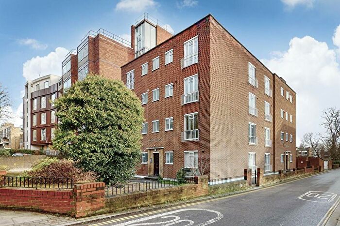 1 Bedroom Flat To Rent In Highbury Grove, Islington, N5