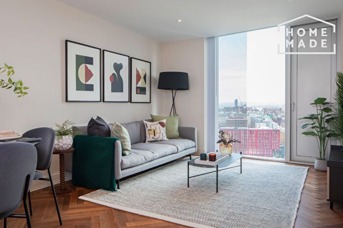 2 Bedroom Flat To Rent In The Residences, North Tower, M15