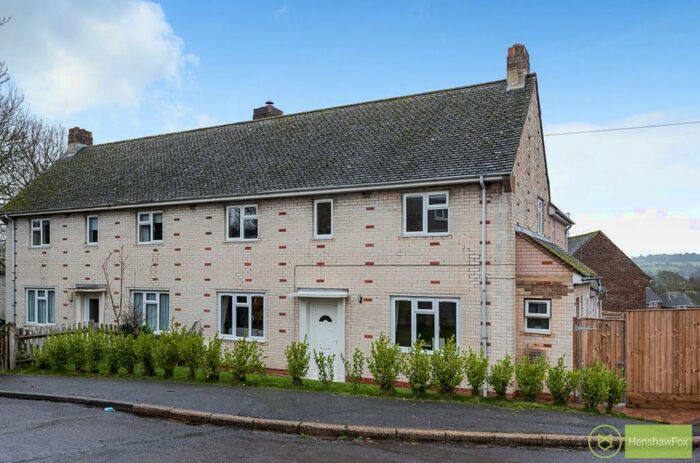 4 Bedroom Semi-Detached House For Sale In Roman Road, Stockbridge, Hampshire, SO20