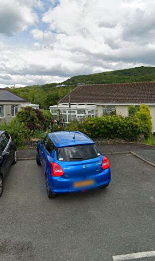 2 Bedroom Bungalow For Sale In Glan Y Mor, Fairbourne, Gwynedd, LL38