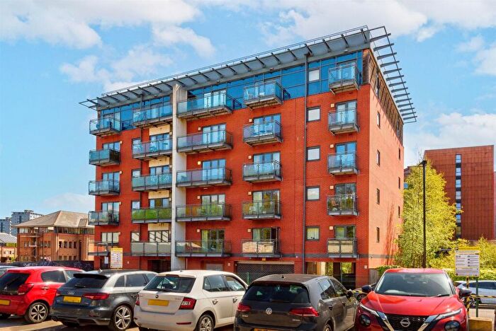 1 Bedroom Apartment For Sale In Pomona Street, Sheffield, S11