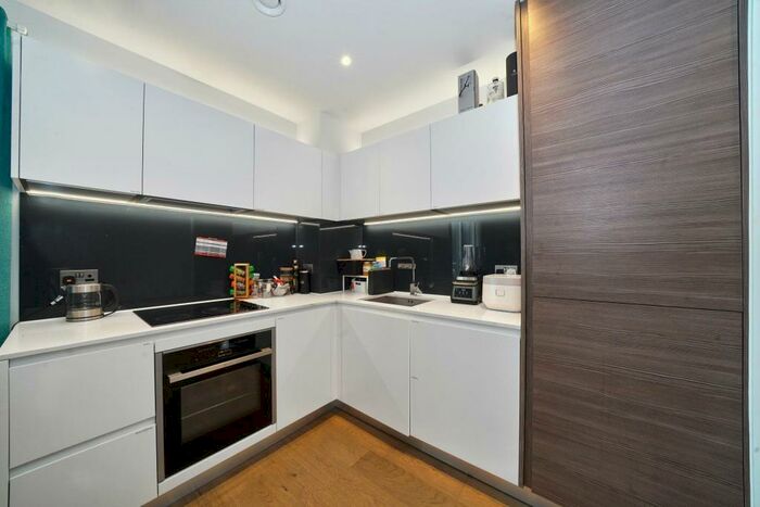 1 Bedroom Flat To Rent In Pegler Square, London, SE3