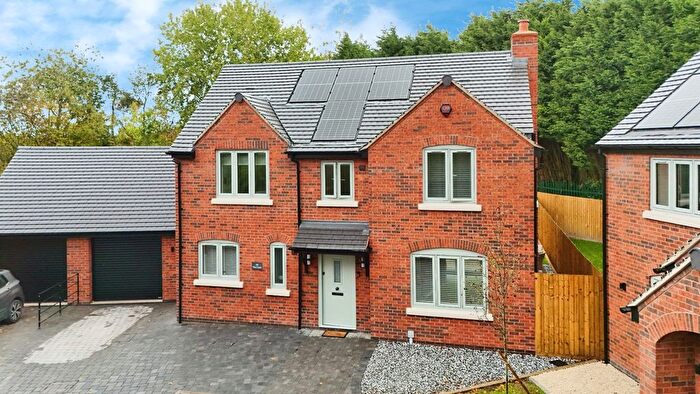 4 Bedroom Detached House For Sale In The Crest, Old Park, Telford, Shropshire, TF3