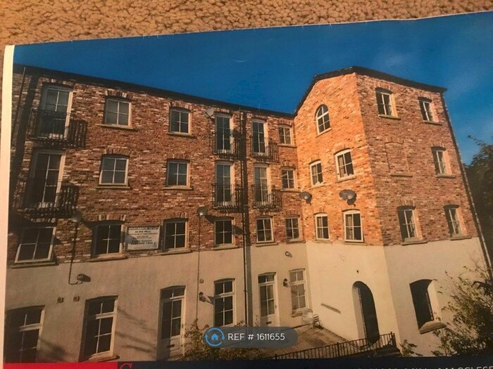 2 Bedroom Flat To Rent In Alma Mill, Macclesfield, SK11