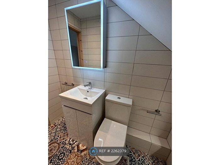 5 Bedroom Detached House To Rent In Downton Avenue, London, SW2