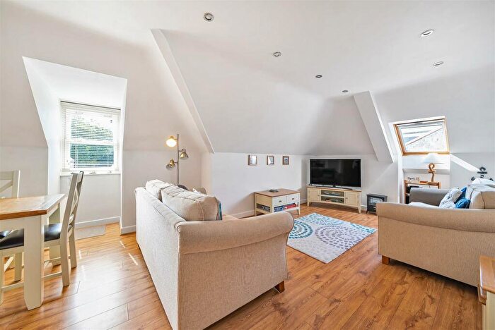 2 Bedroom Apartment For Sale In Stavordale Road, Weymouth, DT4