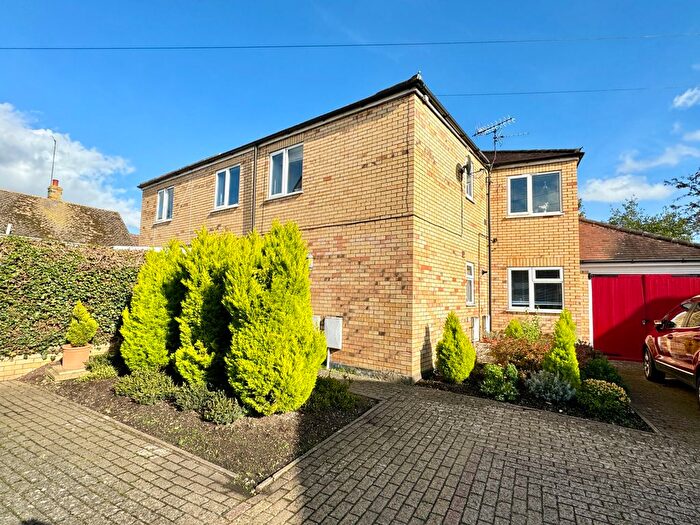 2 Bedroom Flat To Rent In Barringer Court, Godmanchester, PE29