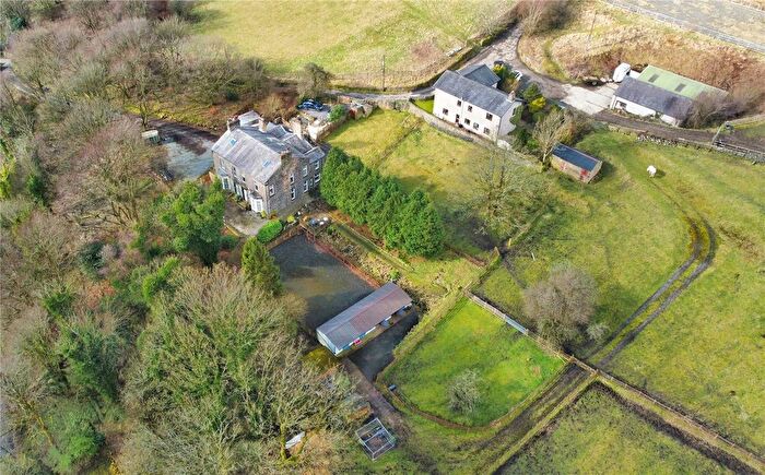 5 Bedroom Semi Detached House For Sale In Lodge Lane, Bacup, Rossendale, OL13