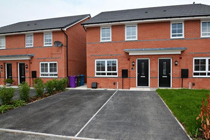 3 Bedroom Semi-Detached House To Rent In Wade Brook Way, Liverpool, L24