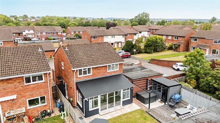 4 Bedroom Detached House For Sale In Bartlett Close, Taunton, TA1