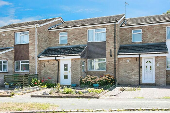 3 Bedroom Terraced House For Sale In Lowndes Way, Winslow, Buckingham, MK18