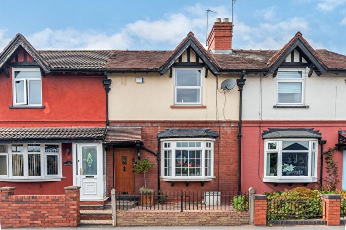 2 Bedroom Terraced House For Sale In Haslucks Green Road, Shirley, Solihull, West Midlands, B90
