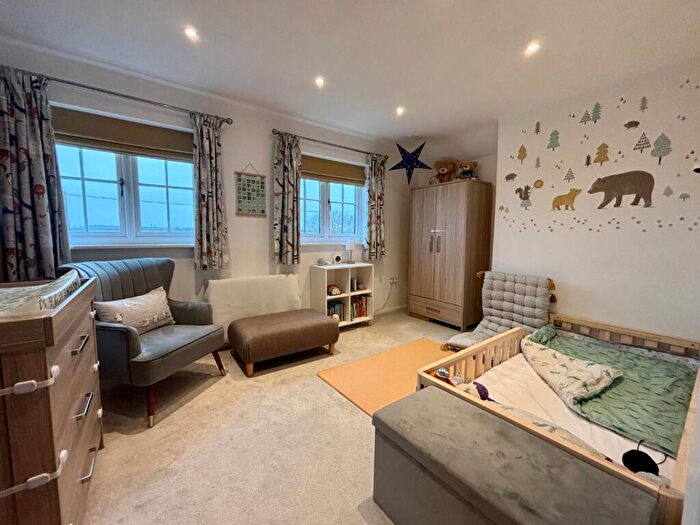 3 Bedroom End Of Terrace House For Sale In Horton Road, Hackleton, Northamptonshire, NN7