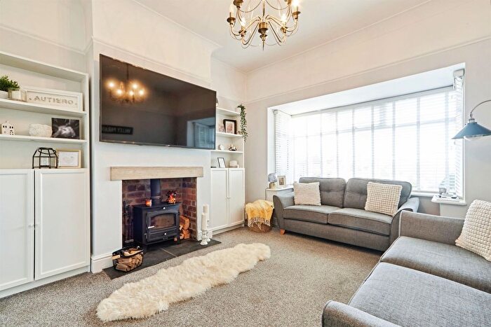 3 Bedroom Semi-Detached House For Sale In St. Annes Terrace, Baildon, Shipley, BD17