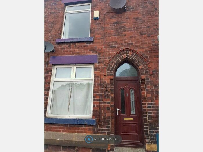 2 Bedroom Terraced House To Rent In Bolton Road, Rochdale, OL11