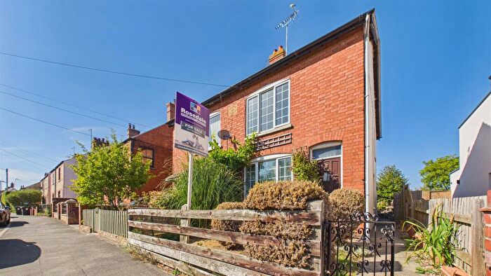 3 Bedroom Semi-Detached House For Sale In Main Road, Dyke, Bourne, PE10