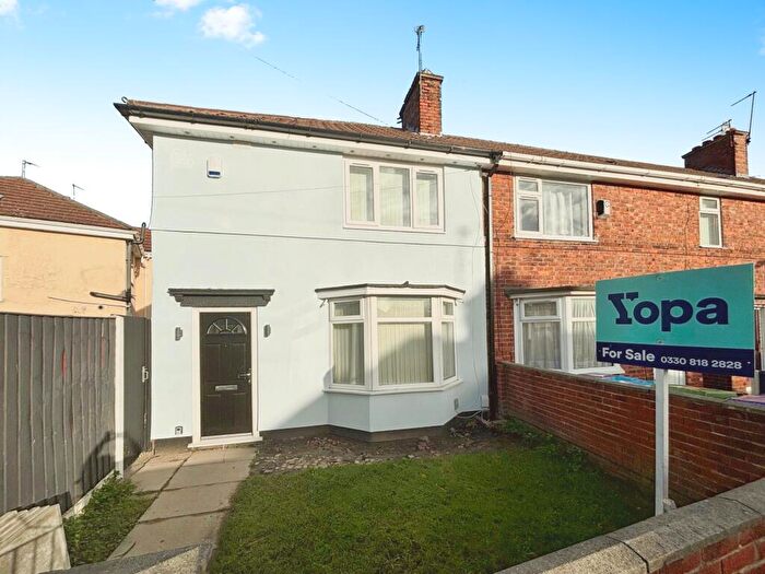 3 Bedroom End Of Terrace House For Sale In Clayford Crescent, Liverpool, L14