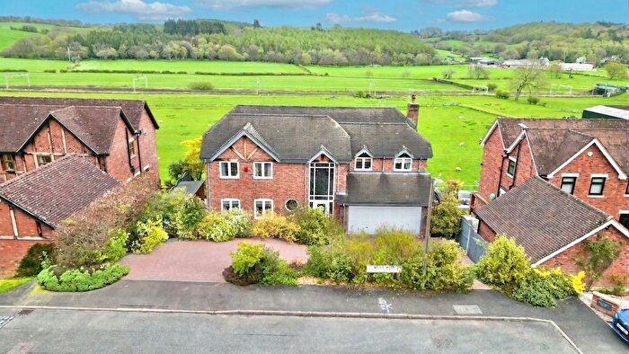 5 Bedroom Detached House For Sale In Walls Wood, Baldwins Gate, ST5