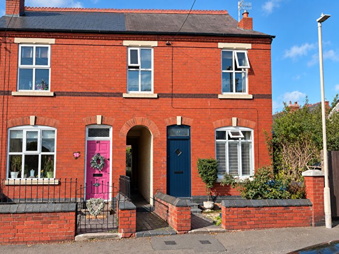 3 Bedroom Semi-Detached House For Sale In Cobden Street, Wollaston, Stourbridge, DY8