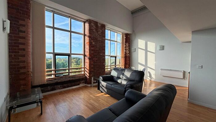 3 Bedroom Flat To Rent In Victoria Mill, Houldsworth Street, Reddish, Stockport, SK5