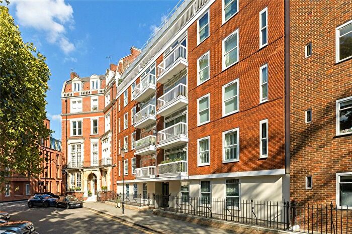 2 Bedroom Flat To Rent In Hans Place, London, SW1X