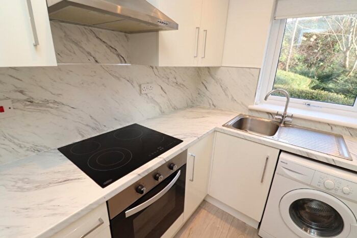 1 Bedroom Flat To Rent In Greenholme Street, Cathcart, Glasgow, G44