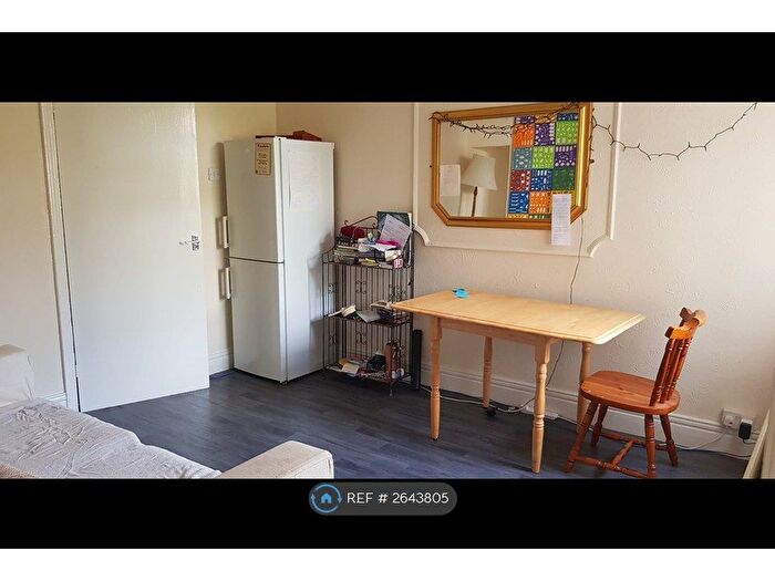 2 Bedroom Flat To Rent In Clydesdale Road, Newcastle Upon Tyne, NE6