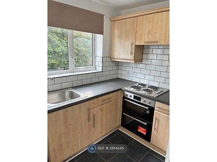 2 Bedroom Flat To Rent In Bamber Bridge, Preston, PR5