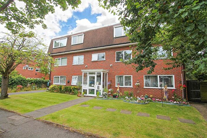 1 Bedroom Flat For Sale In Shirley Road, Wallington, SM6