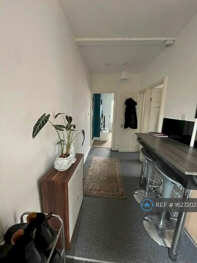 1 Bedroom Flat To Rent In Old Hall Road, Chesterfield, S40