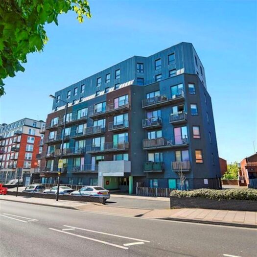 Studio To Rent In Northolt Road, South Harrow, Middlesex HA2