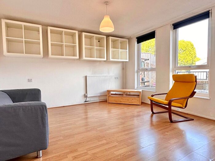 1 Bedroom Maisonette To Rent In Marlborough Avenue, London, E8