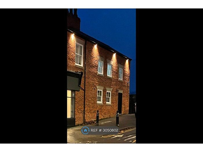 1 Bedroom Flat To Rent In Wellington Road South, Stockport, SK1