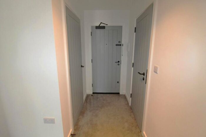 1 Bedroom Flat To Rent In Tower Ramparts, Ipswich, IP1