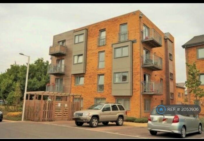 1 Bedroom Flat To Rent In Cloud Close, Dartford, DA1