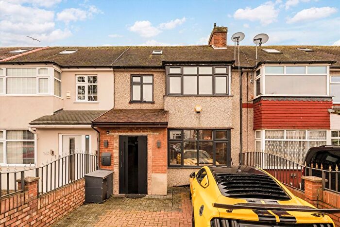 4 Bedroom Terraced House For Sale In Keats Way, Greenford, UB6