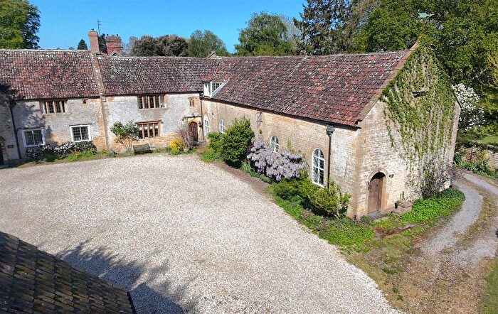 6 Bedroom Property For Sale In Church Lane, Misterton - No Onward Chain, TA18