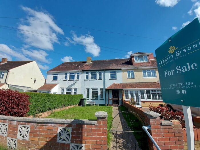 Houses for sale & to rent in PO6 3LY, Southwick Hill Road,,Cosham, Portsmouth